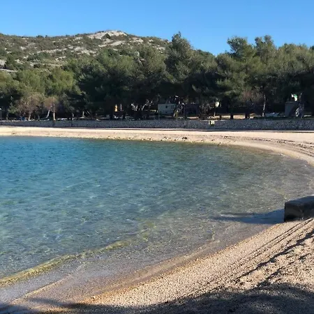 2pines House Campsite